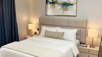 Casa Deluxe | Minibar con artículos gratuitos y decoración individual