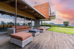 Terrace/patio - Casa Vista Azul by Atlantic Holiday (Santa Cruz)