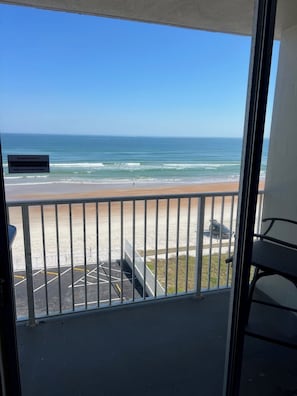 Interior - Oceanfront Oasis studio Condo at the Beach (Daytona Beach)