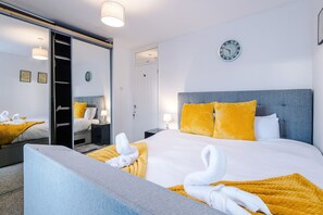 Silitysrauta/-lauta, ilmainen Wi-Fi, vuodevaatteet