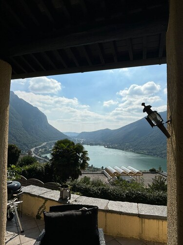 Rovio Villa lake View & Relax