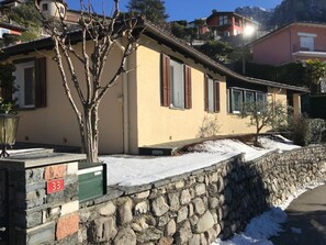 Mặt tiền nơi lưu trú