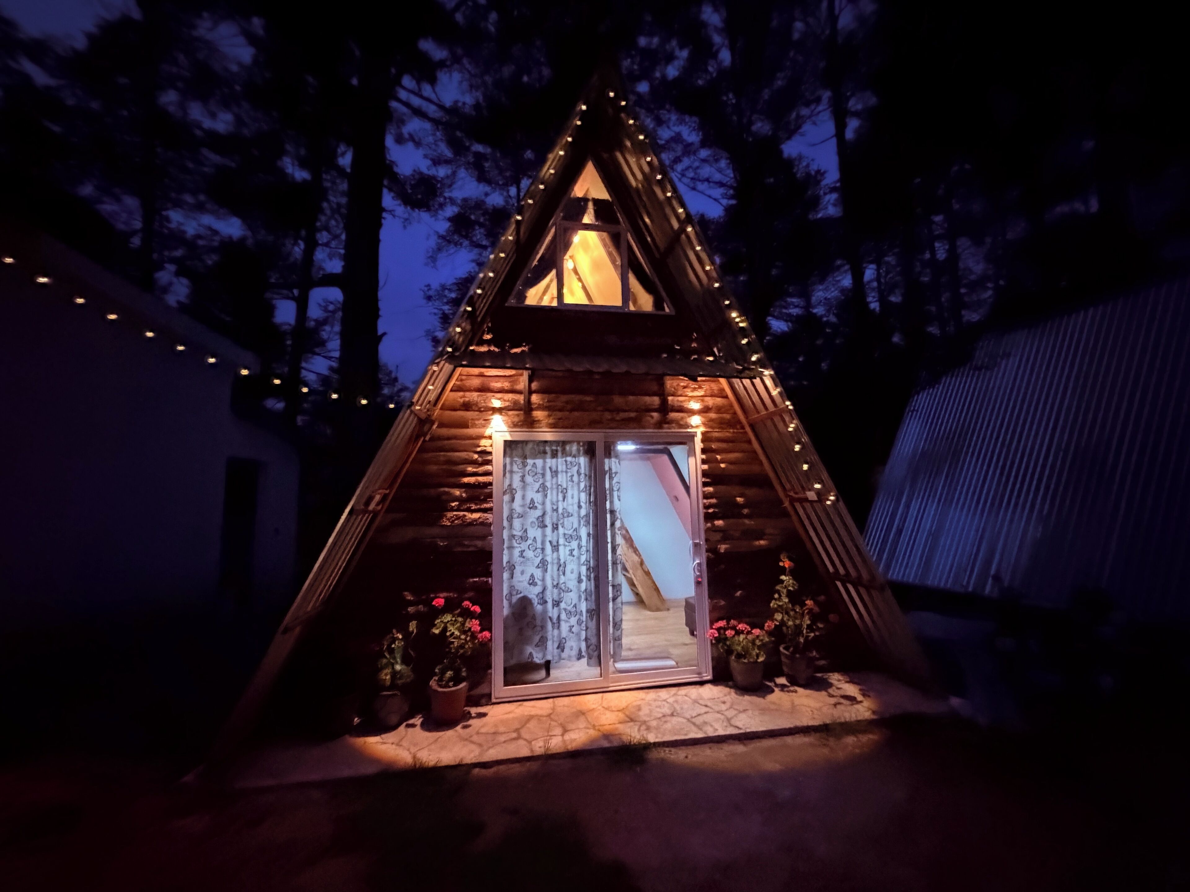 Superior Villa, Patio, Resort View | Down comforters, free WiFi, bed sheets