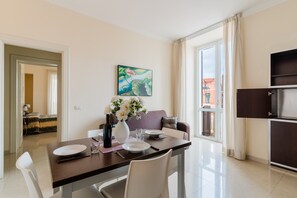 Interior - Apartment in A Hotel 'Unit 1' with Wi-Fi (Gallipoli)