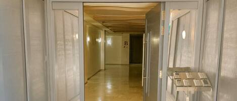 Entrée de l’hébergement