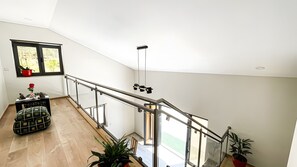 Interior - Casa Miradouro Fafião: Mountain View, Private Pool & Wi-Fi in Gerês (Gerês)