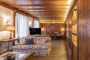 TV - Casa Lana, comfort in the center of Cortina d'Ampezzo (Cortina d´Ampezzo)