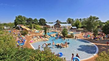 Piscine couverte, piscine chauffée