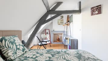 Iron/ironing board, WiFi