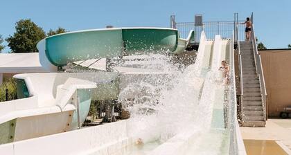 Chalet 4 étoiles - Piscine - ccbcbhh