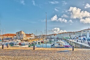 Marina/club náutico