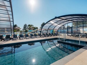 Piscine couverte