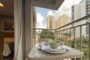 Apartment | Outdoor dining - Glass Art 43 (São Paulo)