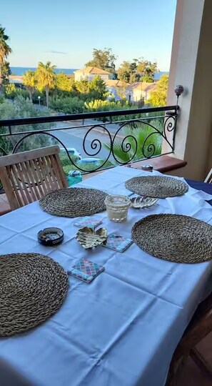 Outdoor dining - Newly renovated in 2025 Sea view for 4 people (Linguizzetta)