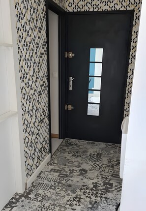 Interior - Apartment 'Vue Mer' with Sea View and Private Terrace (Saint Pierre la Mer)