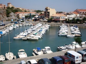 Marina - Apartment 'Vue Mer' with Sea View and Private Terrace (Saint Pierre la Mer)