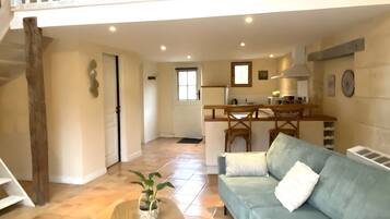 Fernseher, Tischtennisplatte