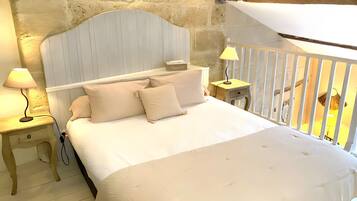 Bügeleisen/Bügelbrett, WLAN, Bettwäsche