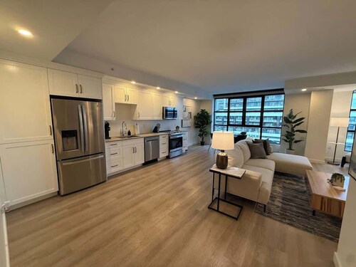 Halifax Waterfront 2 BR/2 Bath with 6 appliances