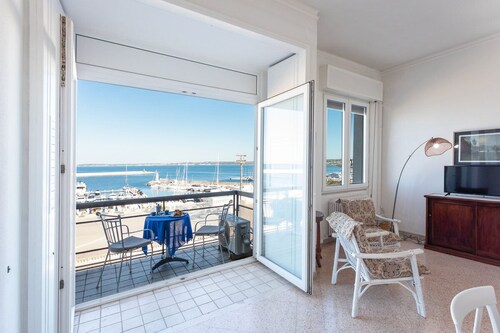 Bilo Corso Roma Vista Mare - Salento Reservation