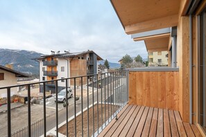 Property grounds - Rostrini Family Home Retreat – Mountain View, Wi-Fi & Air Conditioning (Cavalese)