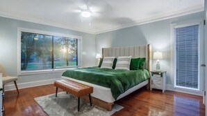 2 bedrooms, WiFi, bed sheets - Heritage Hideaway ~ Sea Pines renovated dog-friendly condo (Hilton Head Island)