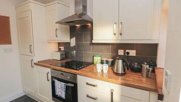 Dishwasher, cookware/dishes/utensils