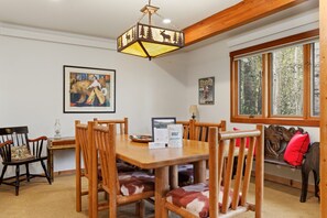Dining - Outpost: Sagebrush 1312 - Aspens Location! (Wilson)