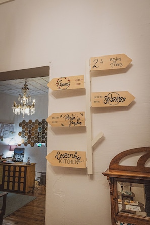 Reception - Very Typical - Alojamento Local (Elvas)