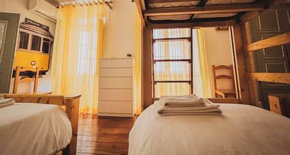 Very Typical - Alojamento Local