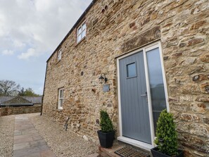 Exterior detail - The Granary (Durham)