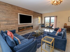 Living area - Stackyard (Durham)