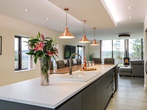 Dining - High Church Hill (Durham)