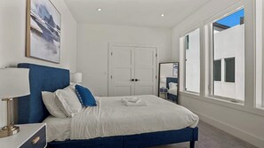 3 Schlafzimmer, Bügeleisen/Bügelbrett, WLAN, Bettwäsche