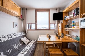 TV - Le Cocon des Sommets - Studio, station à pied (Villarembert)