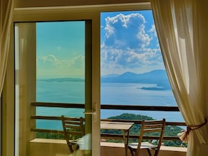 Interior - Elysian Hill Villa with private pool (Spartylas)