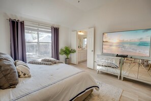 5 chambres, fer et planche à repasser, Wi-Fi, draps fournis