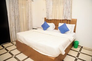 Superior Apartment, Non Smoking, Balcony | Free WiFi - CREMYARK HOME APARTMENTS (Benin City)