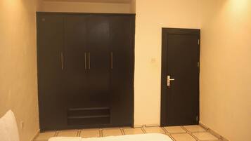 Leilighet – standard, balkong | Wi-fi (inkludert)