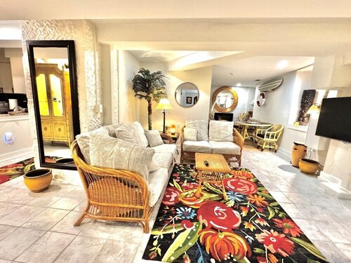 Tropic Retreat in the heart of The City