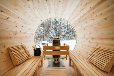 Chalet Serenia on Lake Beaudoin