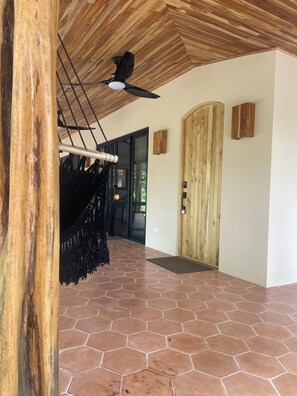Interior - New Lagartillo Beach Costal Surf and Family Home 1km from Avellanas (Provincia de Guanacaste)
