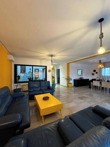 Luxurious Villa Rental in Raoued, Tunisia - Private Pool & Elegance