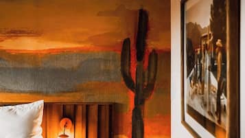 Una scrivania, ferro/asse da stiro, Wi-Fi gratuito, lenzuola