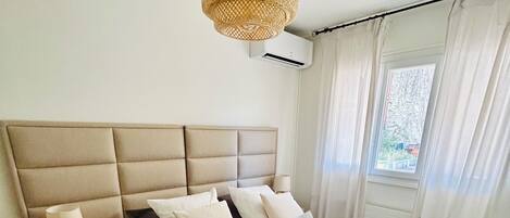 Fer et planche à repasser, Wi-Fi, draps fournis