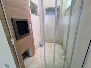 Basic Apartment | Bathroom - Apt w/ Barbecue Grill 190 m From the Beach Mbu0102 (Barra Velha)