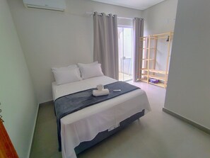 Basic Apartment | 2 bedrooms, free WiFi - Apt w/ Barbecue Grill 190 m From the Beach Mbu0102 (Barra Velha)