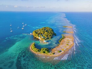 Beach - Belize All Inclusive Luxury Sailing Vacation on “Ventana Al Mar” (Belize City)