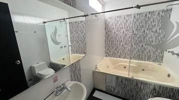 Standard-Suite | Badezimmer