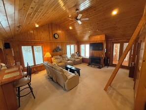 Luokittelematon kuva, 5 kautta 26, painike